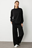 Mizalle Çıtçıtlı Yumuşak Dokulu Siyah Spor Tunik