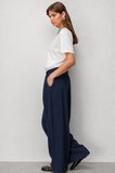 Mizalle Beli Lastikli Modal Dokulu Lacivert Pantolon