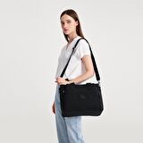 Smart Bags Omuz Askılı Kadın Çantası Krinkıl Kumaş 3110