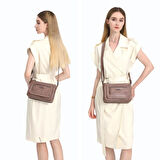 Yıkama Deri Askılı Postacı Kadın Çantası 21-K Barcelona 1895