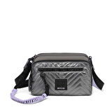 Smart Bags Parlak Kumaş Çapraz Askılı Kadın Postacı Çantası 3249