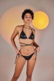 Özel Yapım Parlak Kumaşlı H Aksesuarlı Üçgen Ivory Bikini Üstü Siyah