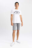 DeFacto Slim Fit Dar Kesim Normal Bel Dar Paça Jean Bermuda Şort A4802AX23SMNM55