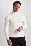 DeFacto Slim Fit Dar Kesim Yarım Balıkçı Yaka Basic Düz Triko Kazak R1127AZ23WNER100