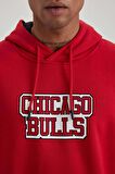 DeFactoFit NBA Chicago Bulls Boxy Fit Kapüşonlu Kalın Sweatshirt A7269AX23AURD2