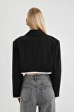 DeFacto Coool Oversize Geniş Kalıp Kruvaze Yaka Etek Ucu Detaylı Blazer Ceket C1754AX24SPBK27
