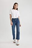 DeFacto Crop Flare Fit Normal Bel Paça Ucu Kesik Bilek Boy Jean Pantolon C1893AX24SMNM39