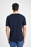 DeFacto Slim Fit Dar Kesim V Yaka Basic Düz Kısa Kollu %100 Pamuk Tişört M7668AZ24SPNV64