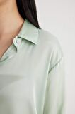DeFacto Regular Fit Saten Uzun Kollu Gömlek Z2989AZ24SPGN1123