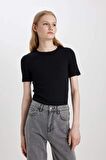 Slim Fit Bisiklet Yaka Kısa Kollu Tişört