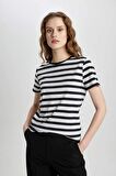 DeFacto Regular Fit Bisiklet Yaka Basic Kısa Kollu Tişört C2612AX24SPBK81