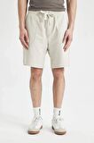 DeFacto Slim Fit Dar Kesim Dar Paça Cepli Basic Düz Şort B8673AX24SMGR437