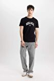 DeFacto Slim Fit Dar Kesim Bisiklet Yaka Baskılı Kısa Kollu Tişört B8476AX24SMBK81