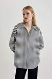 DeFacto Oversize Fit Poplin Uzun Kollu Çizgili Gömlek W7702AZ24SPNV42