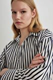 DeFacto Oversize Fit Poplin Uzun Kollu Çizgili Gömlek W7702AZ24SPNV42