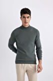 DeFacto Slim Fit Dar Kesim Yarım Balıkçı Yaka Basic Düz Triko Kazak R1127AZ24SPKH412