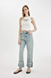 DeFacto Straight Fit Yüksek Bel Katlamalı Paça Bilek Boy Jean Yıkamalı Pantolon D0327AX24HSNM85