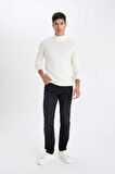 DeFacto Slim Fit Dar Kesim Yarım Balıkçı Yaka Basic Düz Triko Kazak R1127AZ24WNER100