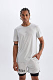 DeFactoFit Slim Fit Dar Kesim Bisiklet Yaka Baskılı Sporcu Kısa Kollu Tişört X6142AZ24AUGR493