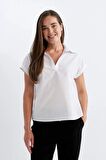 DeFacto Regular Fit Flamlı Pamuk Polo Yaka Kısa Kollu Bluz D4056AXNSWT36