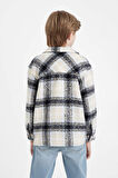 DeFacto Erkek Çocuk Oversize Geniş Kalıp Polo Yaka Flanel Kareli Gömlek C9076A824WNNV135