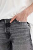 DeFacto %100 Pamuk 90's Slim Fit Dar Kalıp Yüksek Bel Dar Paça Yırtık Detaylı Jean Pantolon C9829AX24SMNM55