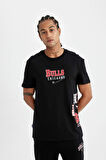 DeFactoFit NBA Chicago Bulls Standart Fit Bisiklet Yaka Pamuklu Kısa Kollu Tişört C9271AX24AUBK81