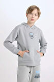 DeFacto Erkek Çocuk Gri Kapüşonlu Sırt Baskılı Sweatshirt D3049A824WNGR130