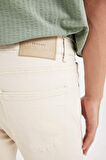 DeFacto Sergio Regular Fit Normal Kalıp Normal Bel Boru Paça Jean Pantolon D4460AX24AUBG714