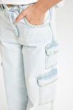 DeFacto Kız Çocuk Wide Leg Kargo Cepli Geniş Bol Paça Jean Pantolon C8543A824AUNM63