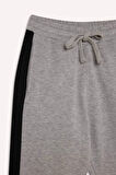 DeFacto Erkek Çocuk 2'li Takım Polo Yaka Baskılı Kalın Sweatshirt Beli Paçası Lastikli Eşofman Altı D3558A824WNGR210