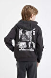 DeFacto Erkek Çocuk Star Wars Bisiklet Yaka Sırt Baskılı Sweatshirt C9737A824AUAR213