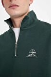 DeFacto Comfort Regular Fit Rahat Kalıp Fermuarlı Dik Yaka Baskılı Sweatshirt C6132AX24AUGN536
