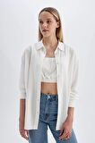 DeFacto Oversize Fit Krinkıl Viskon Uzun Kollu Gömlek C3823AX24SMWT32