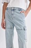 DeFacto Wide Leg Fit Geniş Kalıp Normal Bel Geniş Paça Jean Pantolon D2214AX24SMNM39