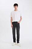 DeFacto Pedro Slim Fit Dar Kalıp Normal Bel Dar Paça Jean Pantolon D5480AX25SPNM36