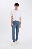 DeFacto Carlo Skinny Fit Ekstra Dar Kalıp Normal Bel Ekstra Dar Paça Jean Pantolon A6943AX25SPNM84