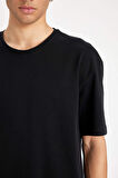 DeFacto Boxy Fit Bisiklet Yaka Basic Düz Kısa Kollu Siyah Tişört D7415AX24HSBK81