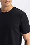 DeFacto Slim Fit Dar Kesim Bisiklet Yaka Basic Düz Kısa Kollu Siyah Tişört M6608AZ25SPBK81