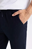 Jogger Düz Paça Pantolon