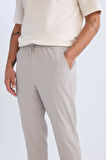 DeFacto Relax Fit Rahat Kesim Düz Paça Yazlık Kumaş Pantolon C3930AX25SPGR419
