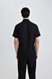 DeFacto Slim Fit Dar Kesim Yazlık Basic Düz %100 Pamuk Kısa Kollu Gömlek R1706AZ24SMBK81
