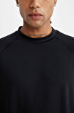 DeFactoFit Slim Fit Dar Kesim Dik Yaka Baskılı Uzun Kollu Sporcu Tişört C9493AX24AUBK81