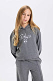 Kız Çocuk Regular Fit Kapüşonlu Slogan Baskılı Selanik Kumaş Sweatshirt