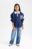 DeFacto Kız Çocuk Oversize Geniş Kalıp Polo Yaka Baskılı İçi Yumuşak Tüylü Kalın Sweatshirt D3497A824WNNV241