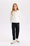 DeFacto Kız Çocuk Relax Fit Çıtçıtlı Dik Yaka Basic Düz Sweatshirt D4685A824WNER99