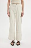 DeFacto Gabardin Pantolon Wide Leg Geniş Bol Paça Kargo Cepli Normal Bel Basic Düz Standart Boy C5974AX24SPBG802