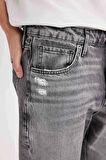 DeFacto %100 Pamuk 90's Slim Fit Dar Kalıp Yüksek Bel Dar Paça Jean Pantolon C6907AX24AUNM55