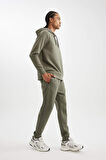 DeFactoFit Sporcu Jogger Eşofman Altı Slim Fit Dar Kesim Skuba Dalgıç Kumaş Standart Paça C0485AX24AUKH398