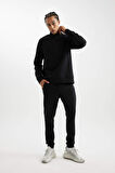 DeFactoFit Sporcu Jogger Eşofman Altı Slim Fit Dar Kesim Skuba Dalgıç Kumaş Standart Paça C0485AX24AUBK81